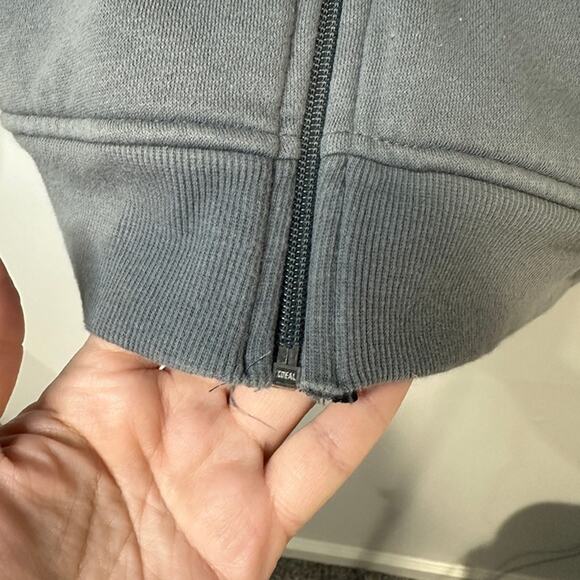 Adidas Men's USED Gray Black Track Jacket Zip Up, Size XL - Picture 4 of 9